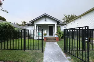 214 Munford St, Houston, TX 77008 - Photo 2