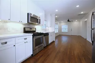 214 Munford St, Houston, TX 77008 - Photo 8