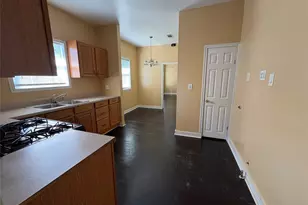 5234 Claremont St, Houston, TX 77023 - Photo 12