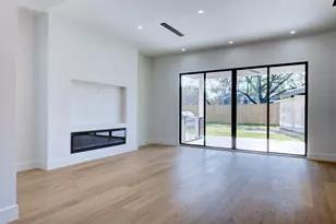 5411 Yarwell Dr, Houston, TX 77096 - Photo 10