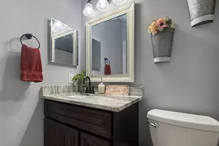 8031 Berkely Ct, Baytown, TX 77521 - Photo 20