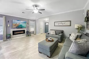 8031 Berkely Ct, Baytown, TX 77521 - Photo 6