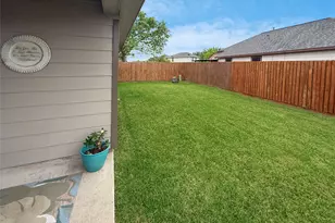 8031 Berkely Ct, Baytown, TX 77521 - Photo 26