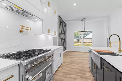 2806 Da Vince St, New Caney, TX 77357 - Photo 10