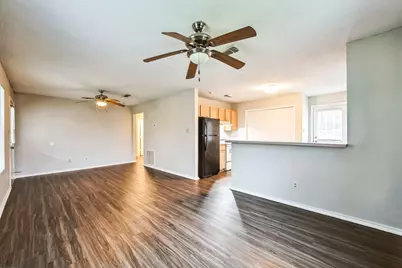 124 Menke Street, Sealy, TX 77474 - Photo 14