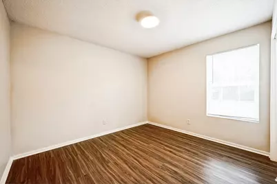 124 Menke Street, Sealy, TX 77474 - Photo 20
