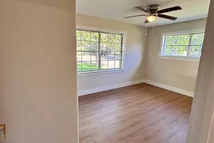118 Clover St, Lake Jackson, TX 77566 - Photo 18