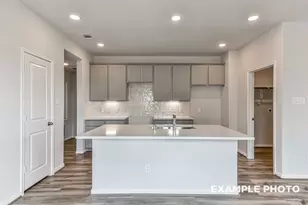 115 Sabinal Ln, Dayton, TX 77535 - Photo 6