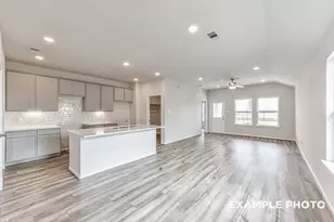 115 Sabinal Ln, Dayton, TX 77535 - Photo 12