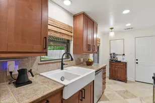 5325 Nina Lee Ln, Houston, TX 77092 - Photo 12