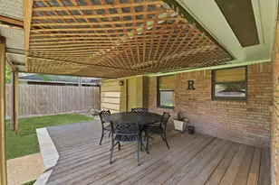 5325 Nina Lee Ln, Houston, TX 77092 - Photo 24