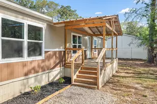 472 Antigua Dr, Point Blank, TX 77364 - Photo 4