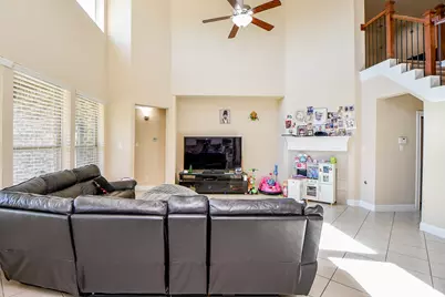 2446 Flowering Brook Lane, Sugar Land, TX 77479 - Photo 8