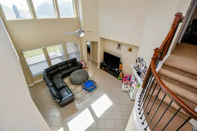 2446 Flowering Brook Lane, Sugar Land, TX 77479 - Photo 10