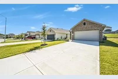 12827 Hannah Springs Lane, Magnolia, TX 77354 - Photo 2