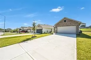 12827 Hannah Spgs Ln, Magnolia, TX 77354 - Photo 2
