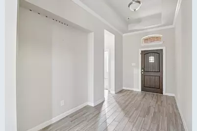 318 Westlake Terrace Drive, Conroe, TX 77304 - Photo 6