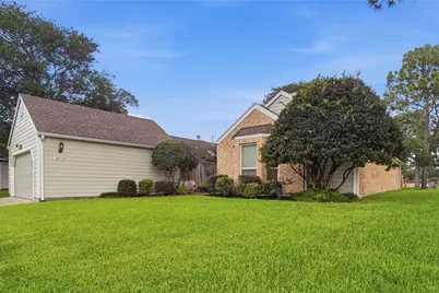 16719 Fallen Leaf Way, Houston, TX 77058 - Photo 2