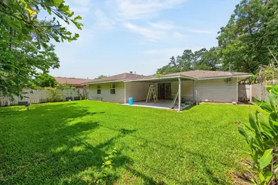 1313 Plymouth Street, Pasadena, TX 77502 - Photo 18