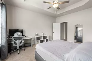4001 Baja Ln, Houston, TX 77045 - Photo 14