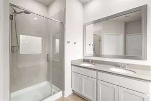 4001 Baja Ln, Houston, TX 77045 - Photo 18