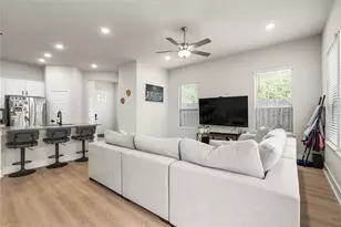 4001 Baja Ln, Houston, TX 77045 - Photo 10