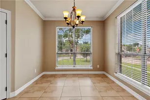 1904 Debbie Dr, Bryan, TX 77802 - Photo 14