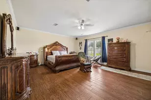 2420 Karbach St, Houston, TX 77092 - Photo 10