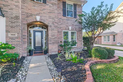 5506 Langhorne Court, Katy, TX 77450 - Photo 4