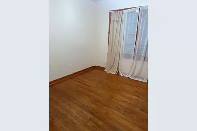 2114 Evergreen Lane, La Marque, TX 77568 - Photo 4