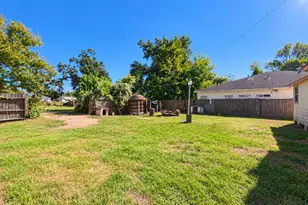 6820 Utah St, Houston, TX 77091 - Photo 12