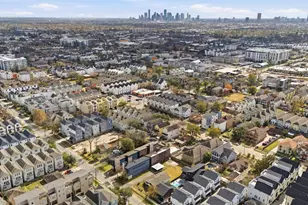 1330 W 24th St, Houston, TX 77008 - Photo 14