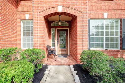 4615 Russett Lane, Sugar Land, TX 77479 - Photo 4