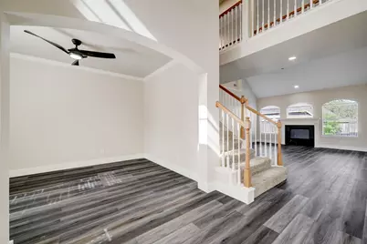 4615 Russett Lane, Sugar Land, TX 77479 - Photo 8