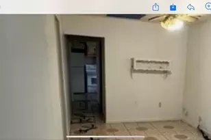 10514 Norton Dr, Houston, TX 77043 - Photo 4