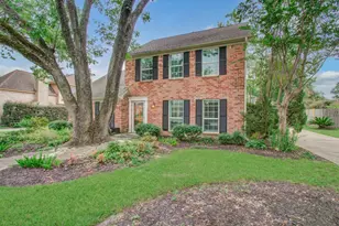 16209 Wall St, Jersey Village, TX 77040 - Photo 2