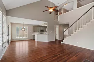 9730 Harrison Ln, Missouri City, TX 77459 - Photo 12