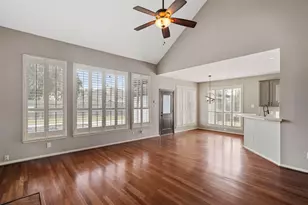 9730 Harrison Ln, Missouri City, TX 77459 - Photo 14