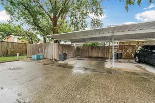11907 Southlake Dr, Houston, TX 77077 - Photo 26