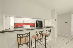 11907 Southlake Dr, Houston, TX 77077 - Photo 10