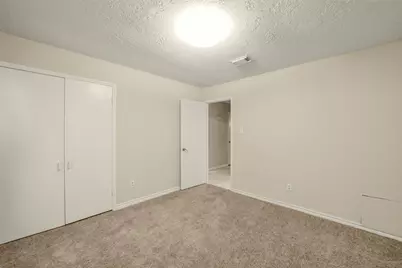 11907 Southlake Drive, Houston, TX 77077 - Photo 22