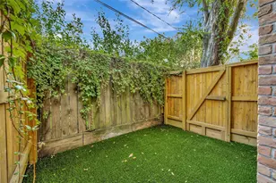 2001 Bering Dr, Houston, TX 77057 - Photo 28