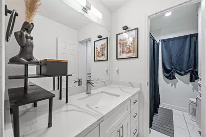 6131 Dumfries Drive, Houston, TX 77096 - Photo 24