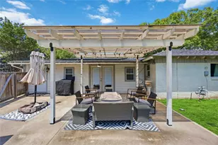 6131 Dumfries Dr, Houston, TX 77096 - Photo 28