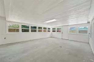 9738 Bayou Woods Dr, Baytown, TX 77521 - Photo 22