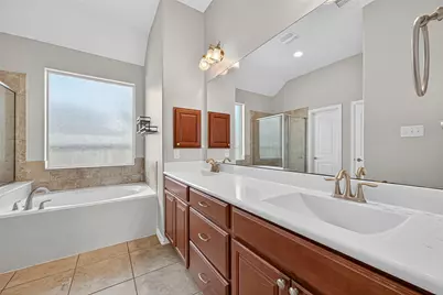 2019 Preston Park, Rosenberg, TX 77471 - Photo 12