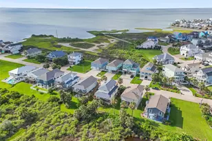 22517 Bay Point Dr, Galveston, TX 77554 - Photo 24