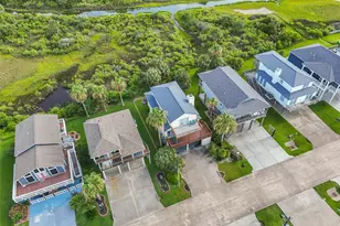 22517 Bay Point Dr, Galveston, TX 77554 - Photo 20