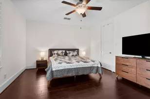 6762 Sussex Manor St, Houston, TX 77055 - Photo 16