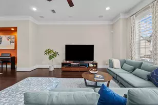 6762 Sussex Manor St, Houston, TX 77055 - Photo 8